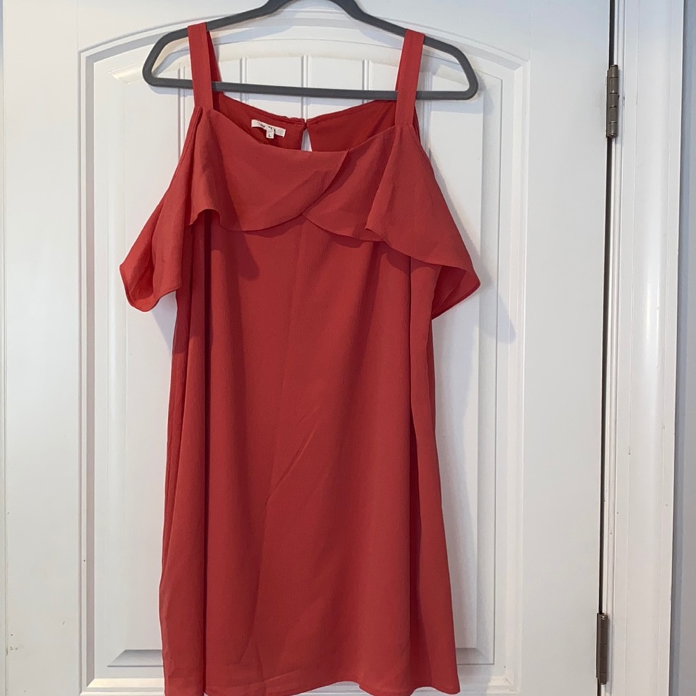 Coral dress with cute cold shoulder sleeves